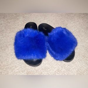 Faux Fur slides.